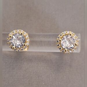 Diamond cut round shape stud earrings 6mm